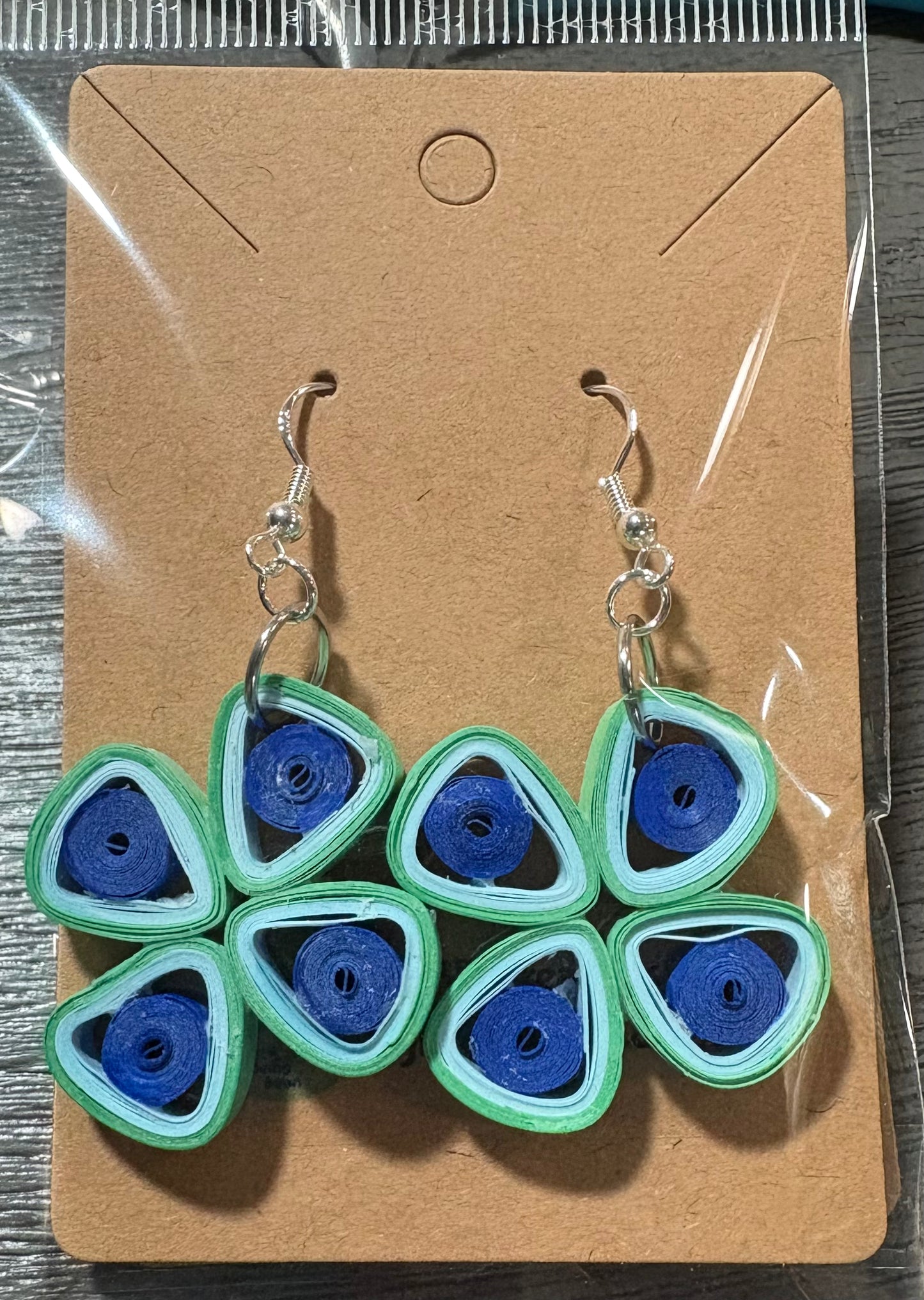 Paper quilled earrings