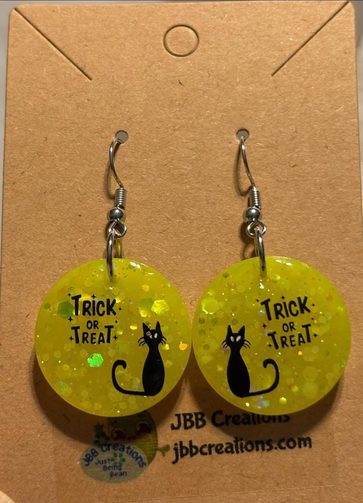 Yellow Cats