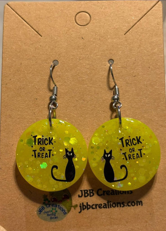 Yellow Cats